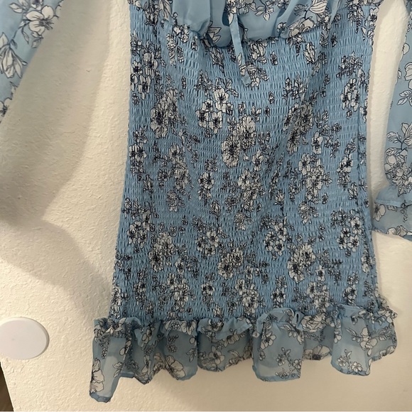 Vine and Valley Baby Blue Floral Dress Size Large - Picture 7 of 9